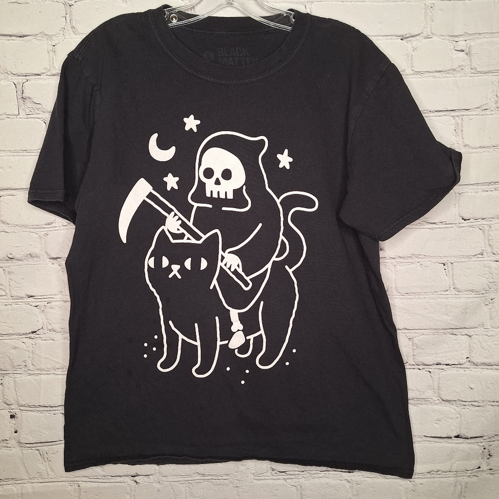 Black Matter Skelton Grim Reaper Black Cat Halloween Graphic Tee Sz L